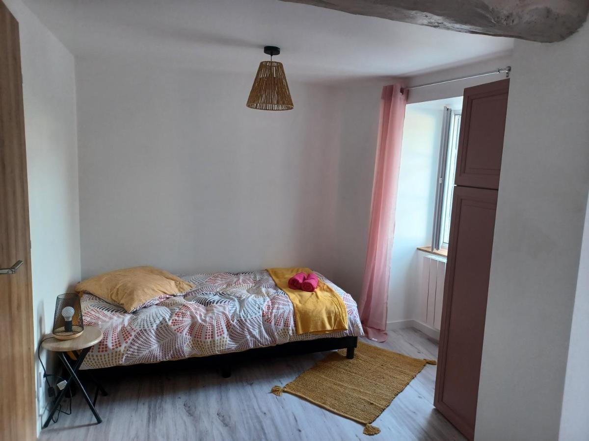 Duplex Centre Ville Ernée Zewnętrze zdjęcie