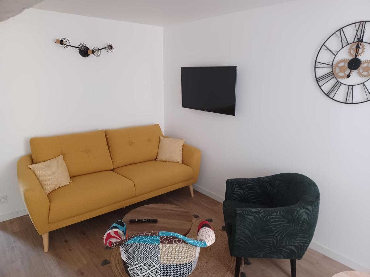 Duplex Centre Ville Ernée Zewnętrze zdjęcie