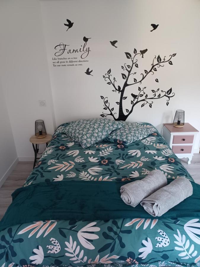 Duplex Centre Ville Ernée Zewnętrze zdjęcie
